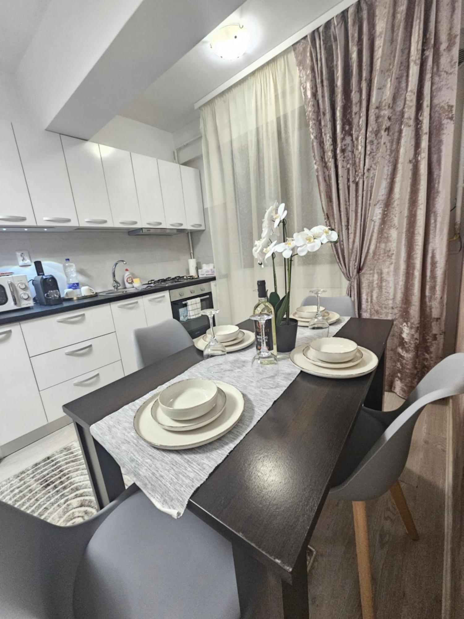 Enjoy My Home Near Palas Mall 2 Iasi Exterior photo